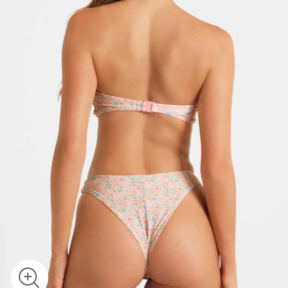 Blackbough Alana Bikini - Picture 2 of 8